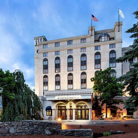 Doubletree By Hilton Nashua Hotel Екстериор снимка