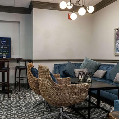 Doubletree By Hilton Nashua Hotel Екстериор снимка