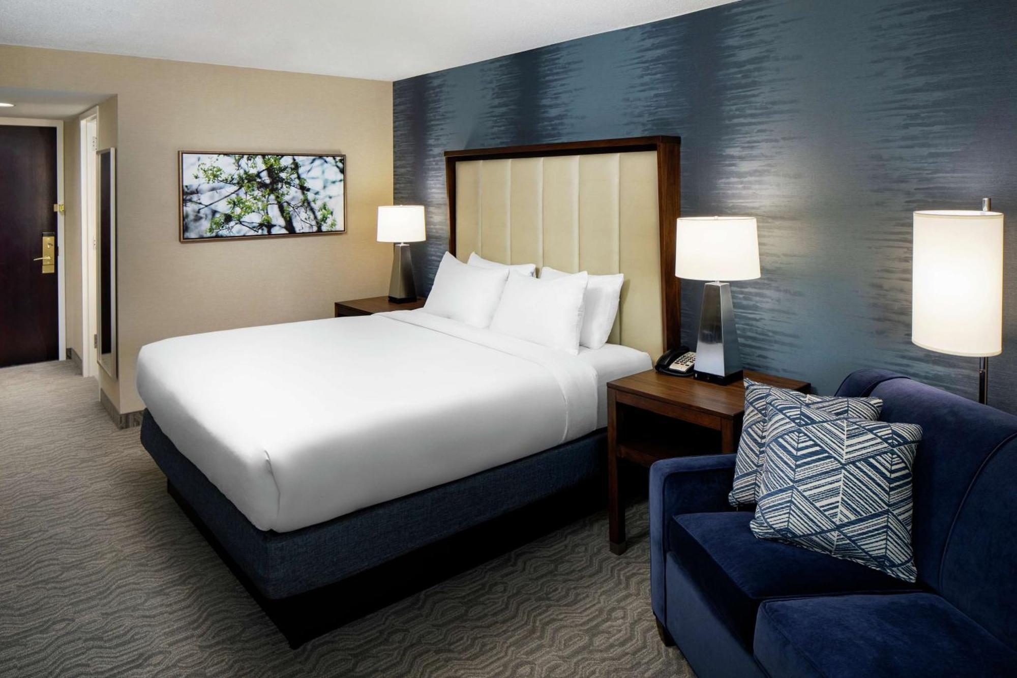 Doubletree By Hilton Nashua Hotel Екстериор снимка