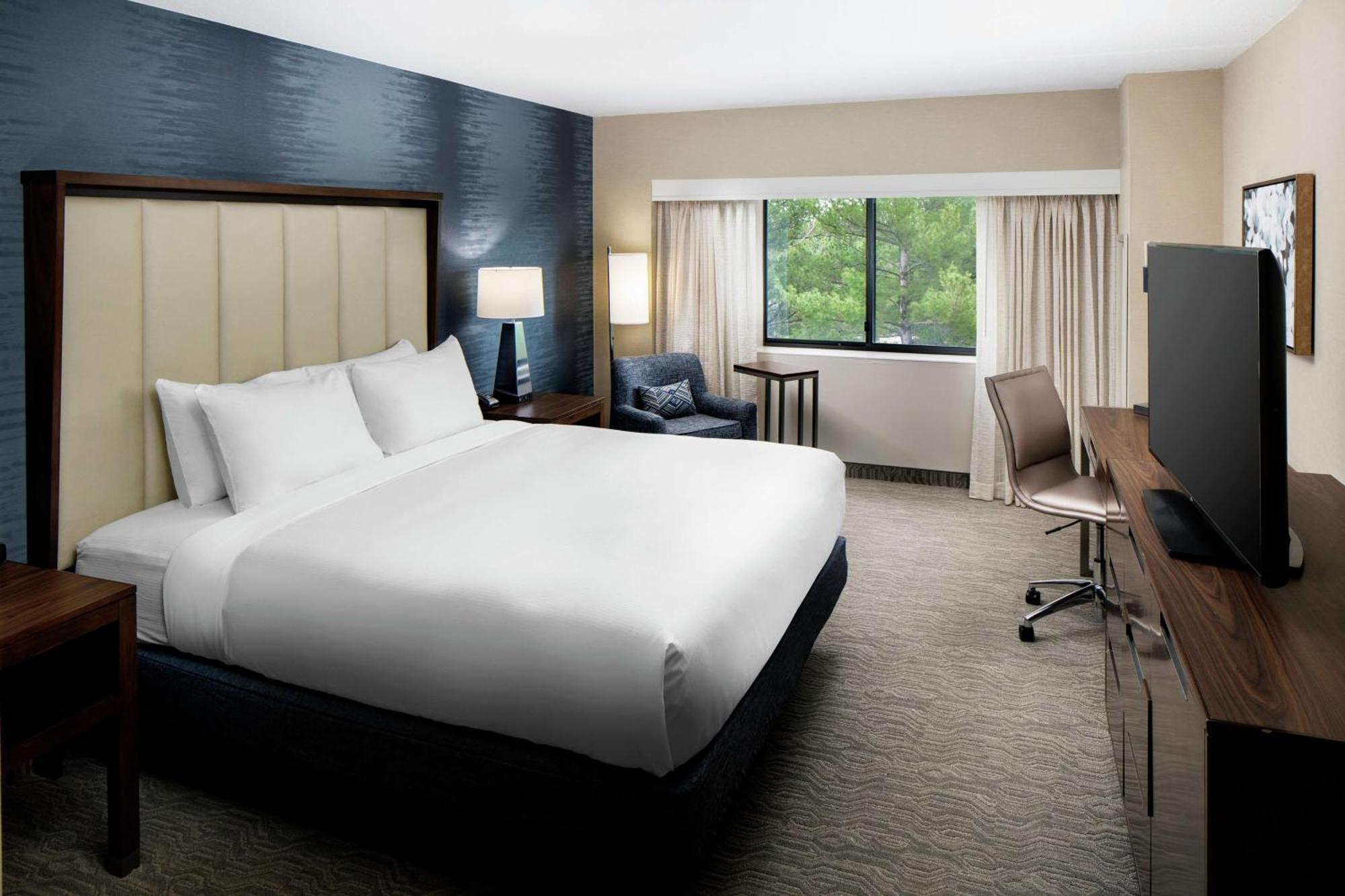 Doubletree By Hilton Nashua Hotel Екстериор снимка