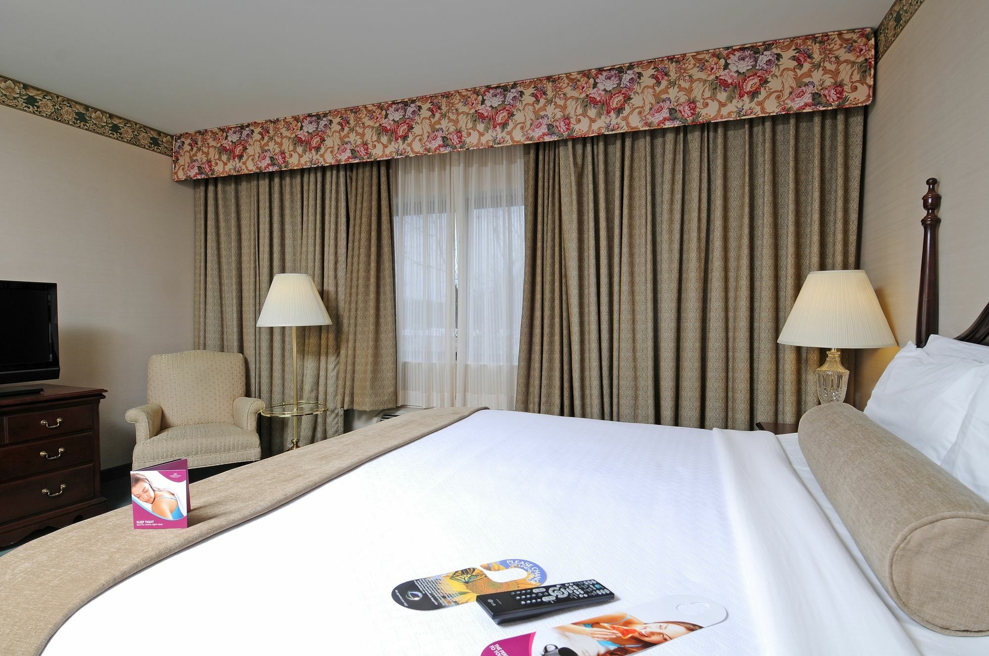 Doubletree By Hilton Nashua Hotel Екстериор снимка