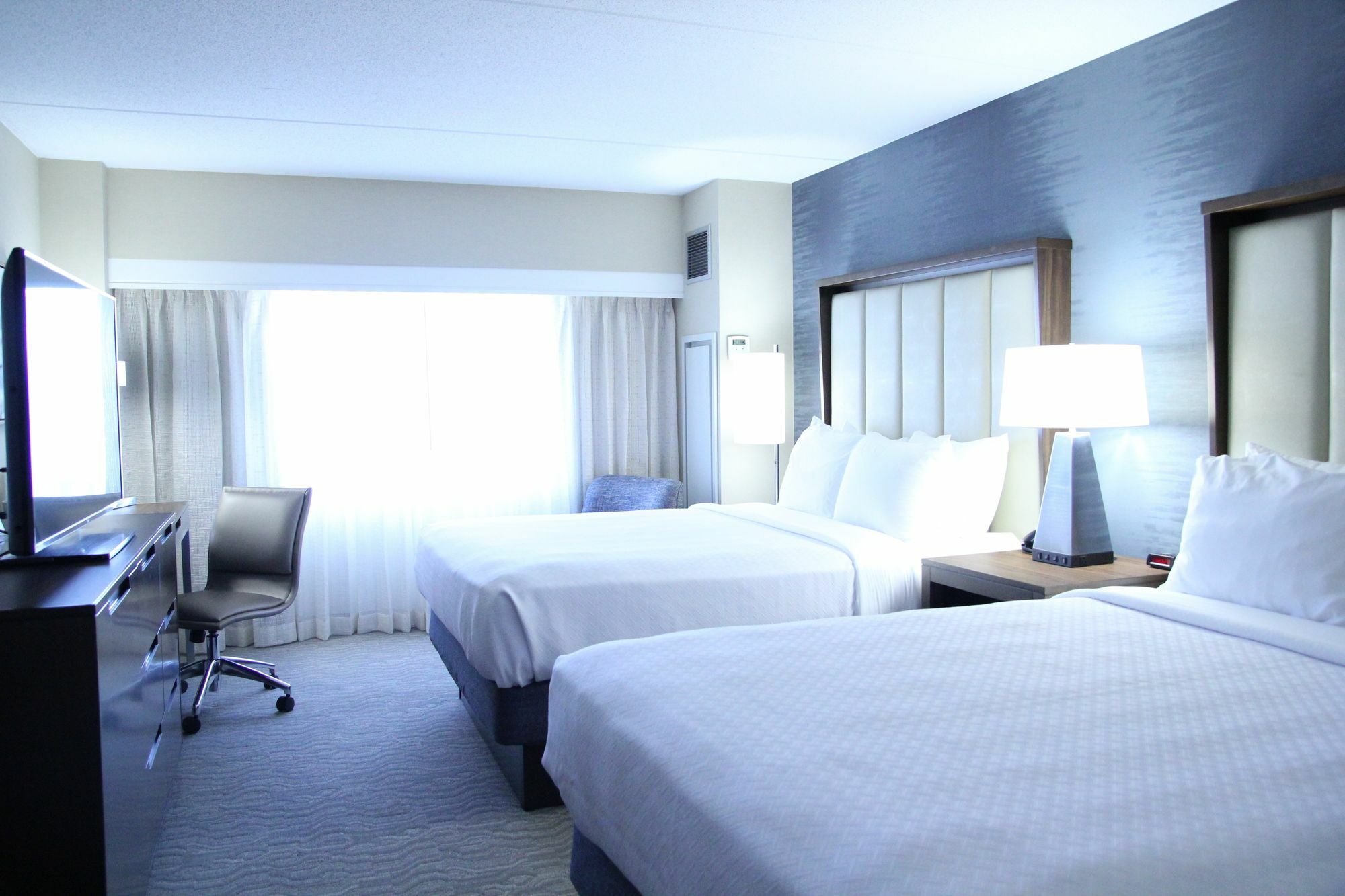 Doubletree By Hilton Nashua Hotel Екстериор снимка